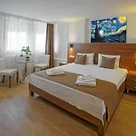 Class Bosphorus With Jacuzzi 2*