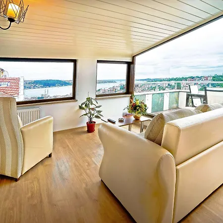 Отель Class Bosphorus With Jacuzzi Стамбул