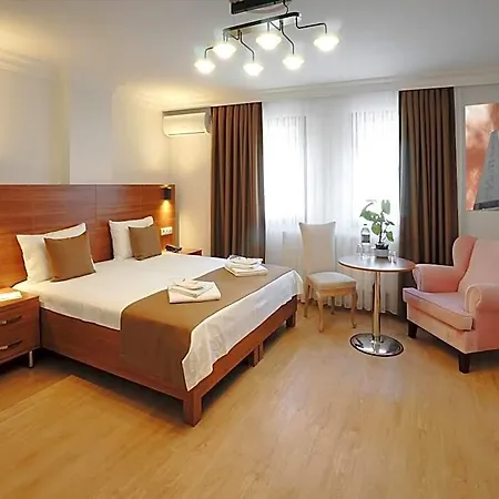 Class Bosphorus With Jacuzzi Hotell 3*
