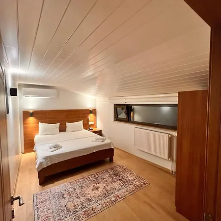 Class Bosphorus With Jacuzzi Szálloda 3*