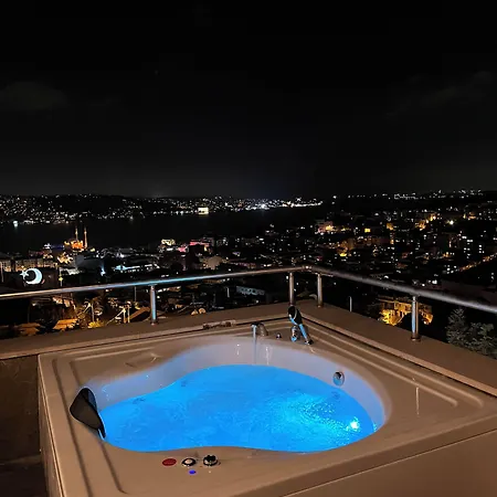 Class Bosphorus With Jacuzzi Hotel