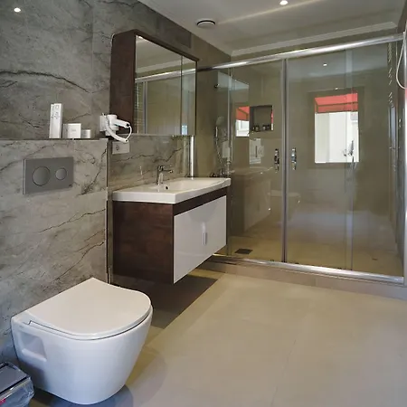 Class Bosphorus With Jacuzzi 2*