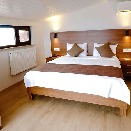 Class Bosphorus With Jacuzzi Hotel 2*